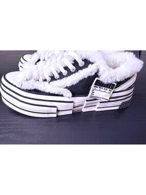 BRENDVN By BRENDVN Faux Fur Lined Canvas Sneakers Black White Comfort US Women 8